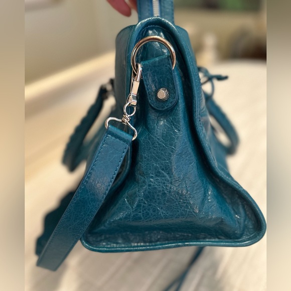 🩵HTF Balenciaga Part Time Silver ToneHardware Blue Lagoon with extra Tassel NWT🩵 - Picture 9 of 14